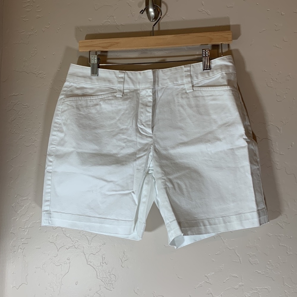 NWOT Lands' End Women Chino 7 Inch Short White Petite 4 - Picture 2 of 9